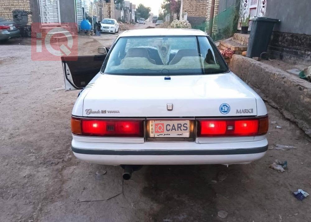 تويوتا II مارك